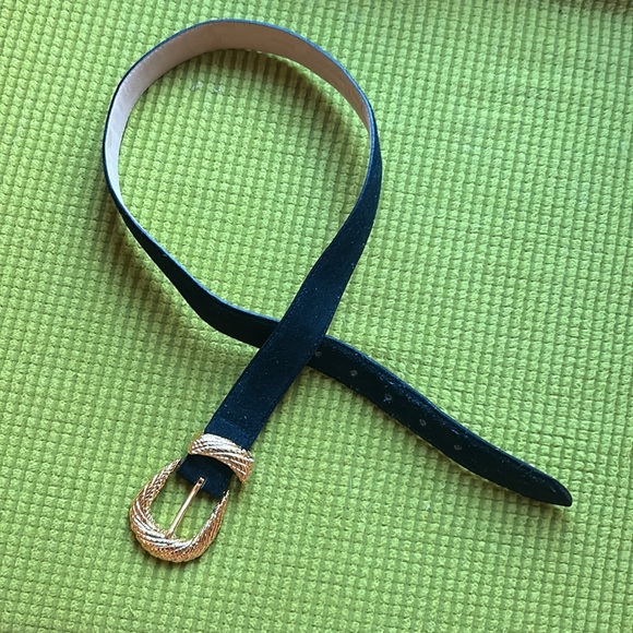 Talbots black belt genuine suede on leather lining, golden buckle - Picture 1 of 10